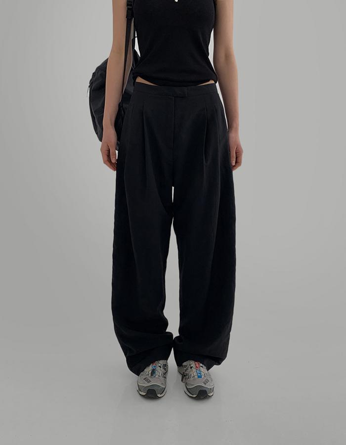 라룸 [by LAROOM] 콜드팬츠