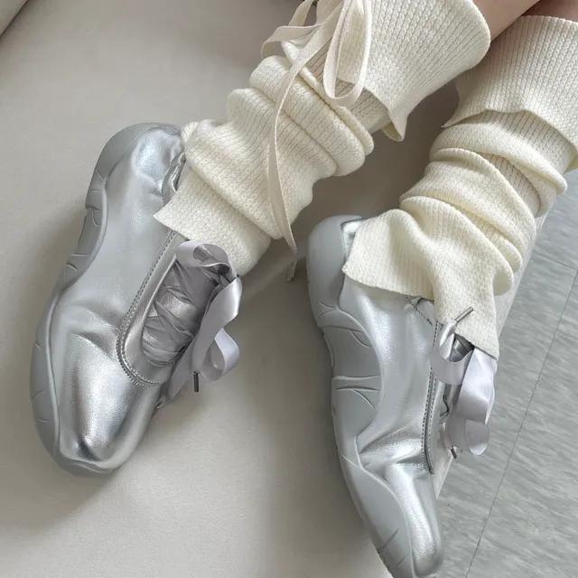 [경량/발편한] 레이 실버 스니커즈 / 고프코어 발레코어 / 실버운동화 실버슈즈 / 리본 운동화