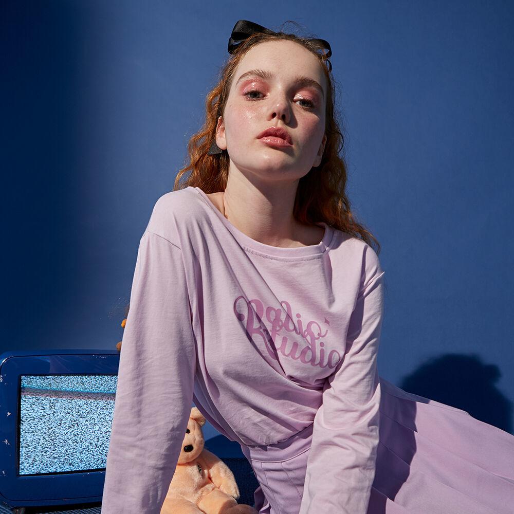 radio lettering T (lavender)