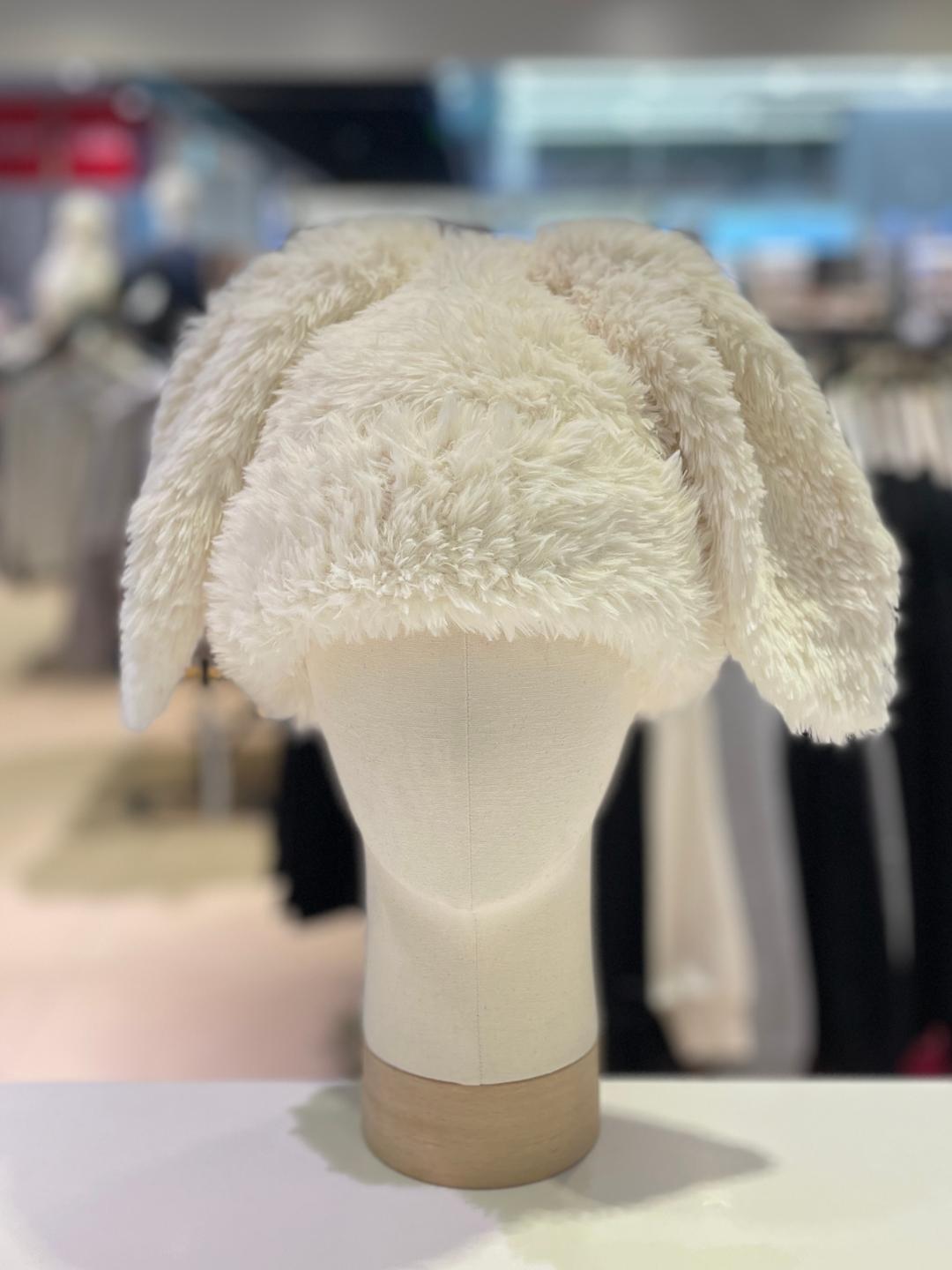 [모스바니] 롱 토끼 귀 퍼 비니 (EEDW0-UAC020)