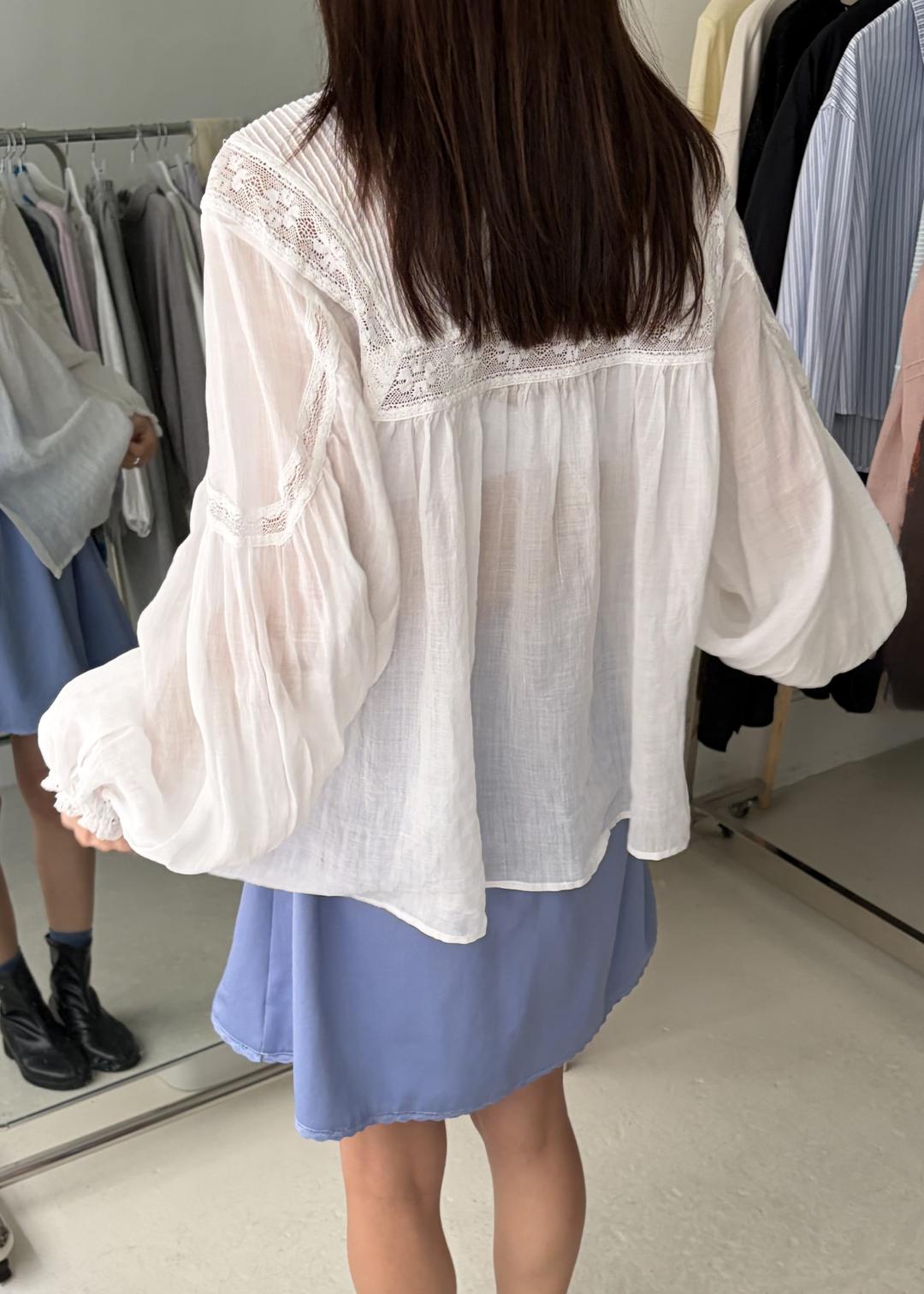 Vieta blouse (3c)