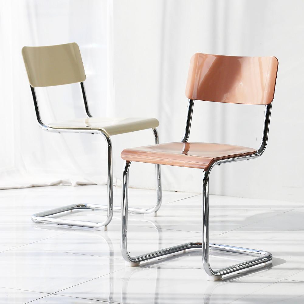 러스터 미드센추리 모던 캔틸레버 디자인 카페 의자