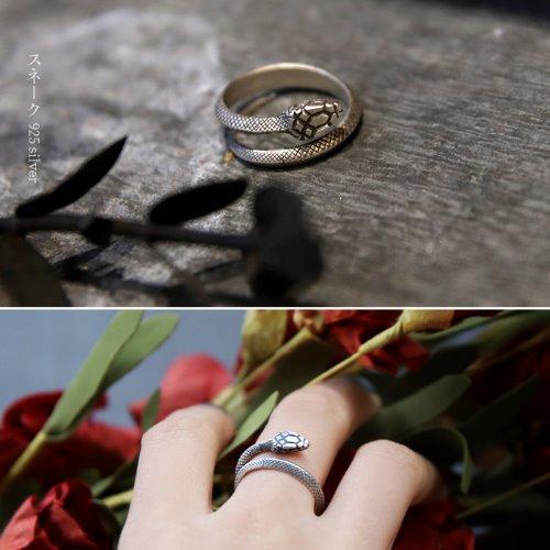 스네이크 서클 앤틱 은반지 [925 Sterling silver snake ring 스네이크 은공예 입체 뱀반지 프리사이즈] - 3차재입고