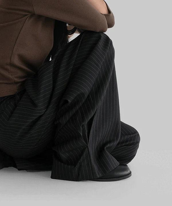 베시엔 핀턱 스트라이프 와이드 슬랙스