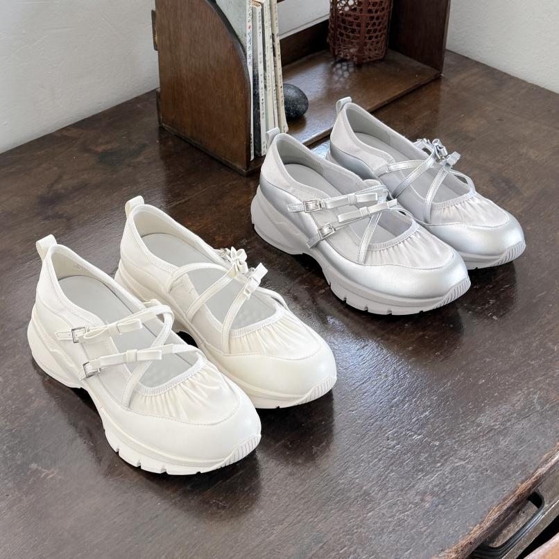 슈뿐 [핫신상] 발레코어 리본 스트랩 메리제인 통굽 스니커즈 플랫폼 로퍼 발편한 운동화