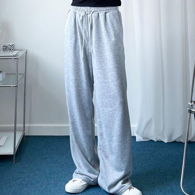 Training wide pants