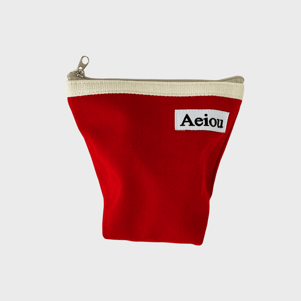 Aeiou Basic Pouch (M size) Red Apple