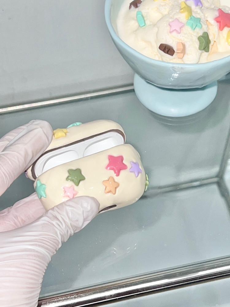 별 시리얼 바닐라 맛 (Vanilla icecream with star cereal)