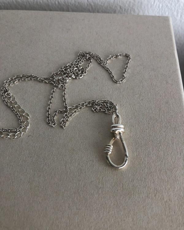 knot necklace