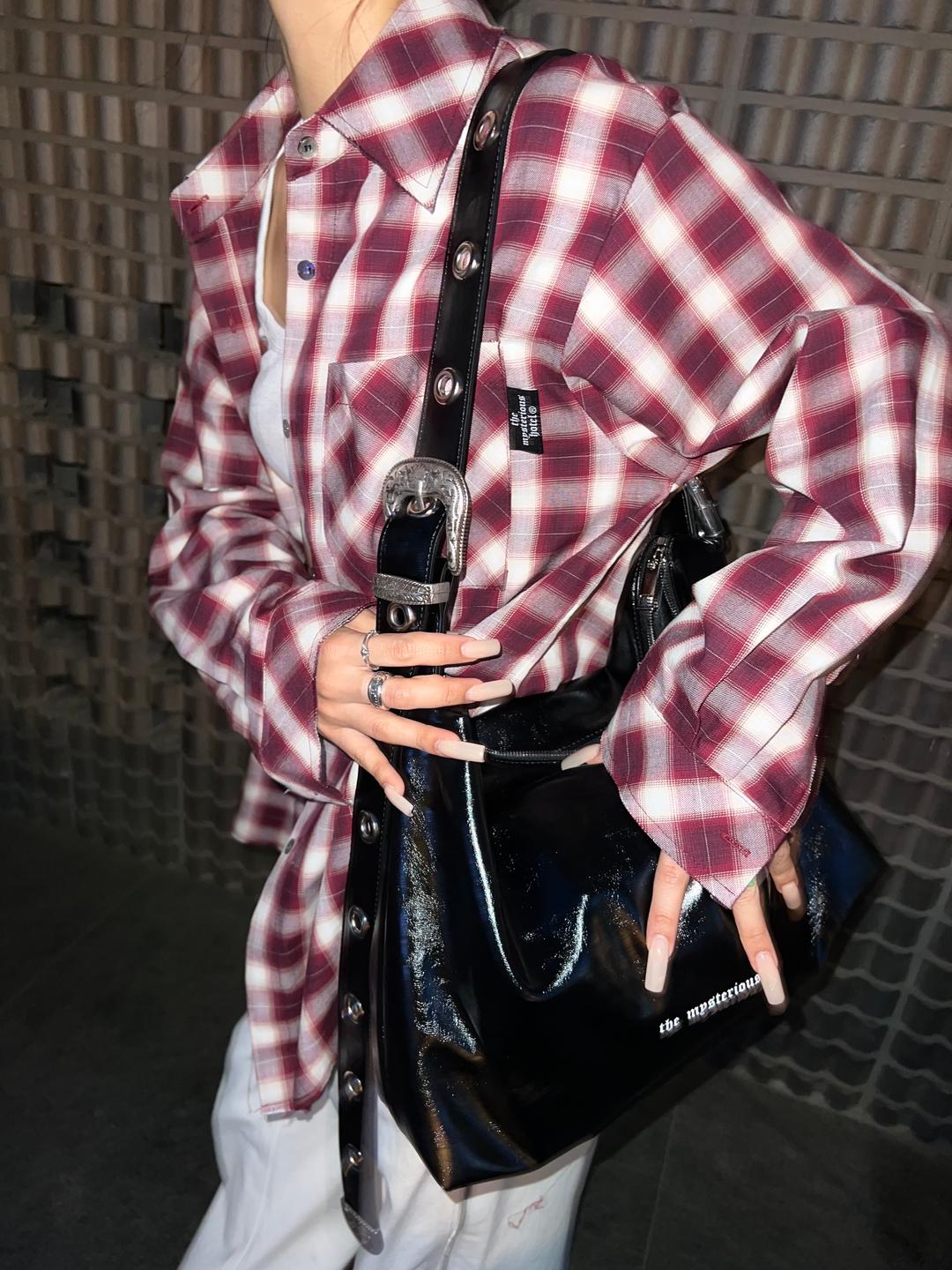 9/7 12:00 OPEN) LONG STRAP WESTERN HOBO BAG