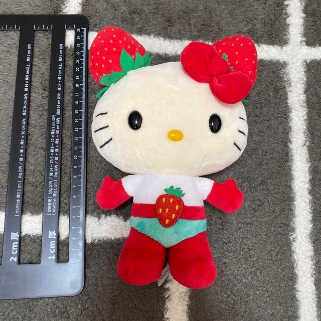SANRIO ハローキティ イチゴマン ぬいぐるみマスコット 中古品