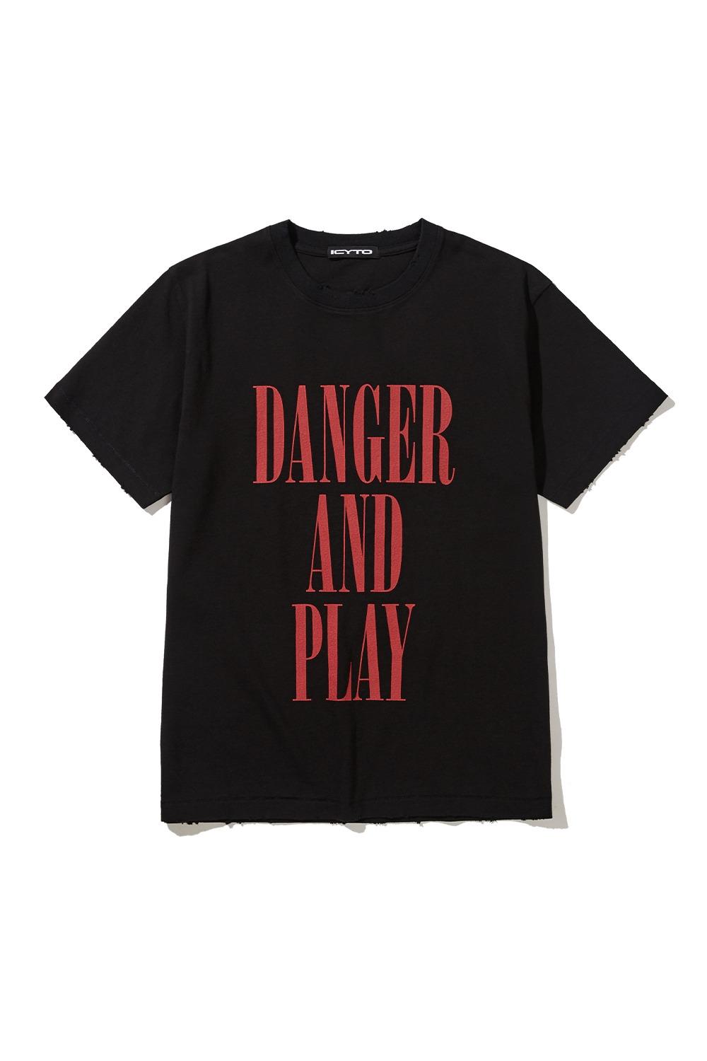 DANGER AND PLAY T-SHIRT black