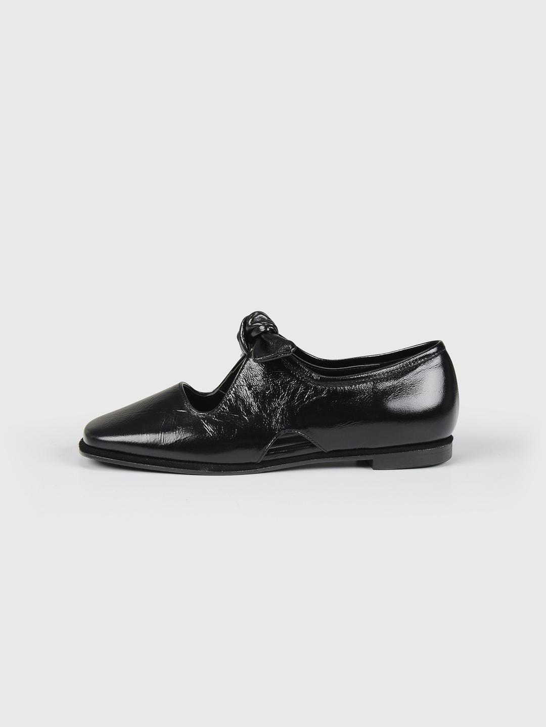 [20%] [SAMPLE SALE] [24 Exclusive] [SA24F18] Rudy knot flat (BK)