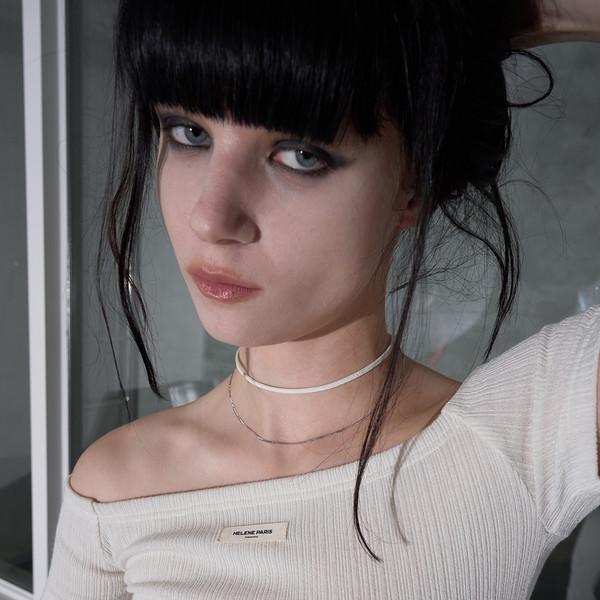 원 포인트 넥 레이스 [화이트]