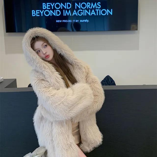 모자가 있어 귀여운 밍크 자켓