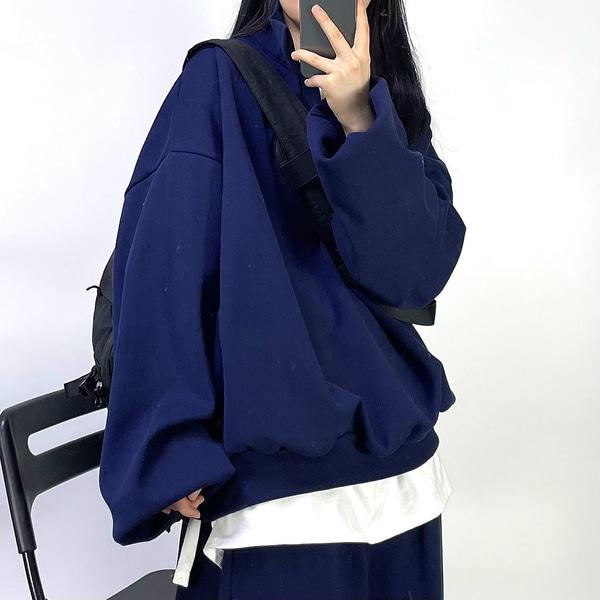 카라 벌룬 맨투맨