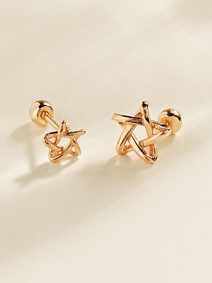 14K 별 포인트 피어싱 귀걸이