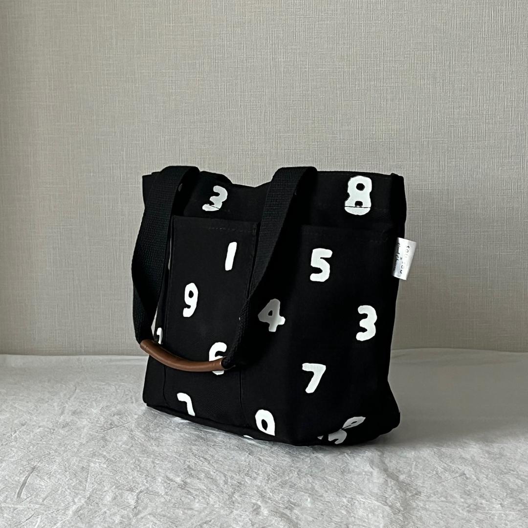 SOUSOU - CANVAS TOTE BAG (BLACK)