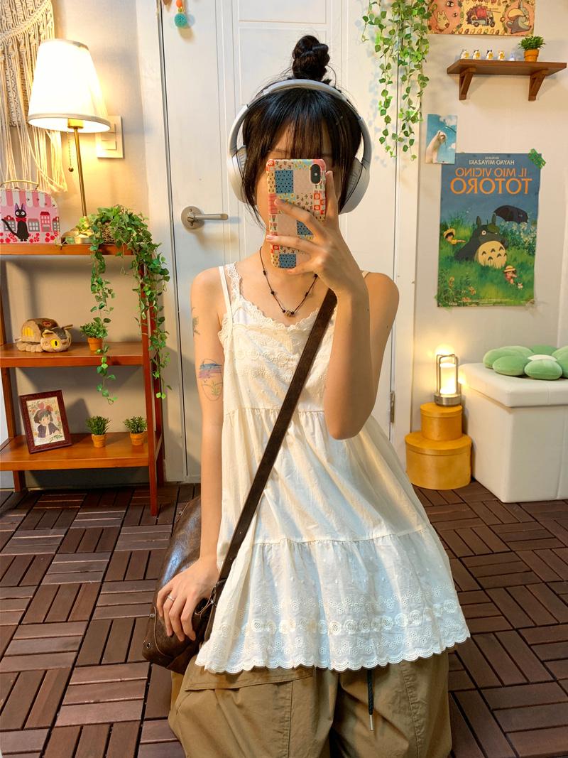 Peony lace sleeveless ( ivory )