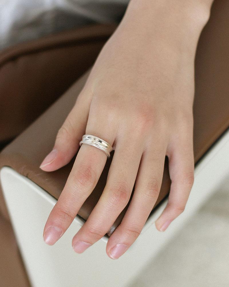 Molding ring