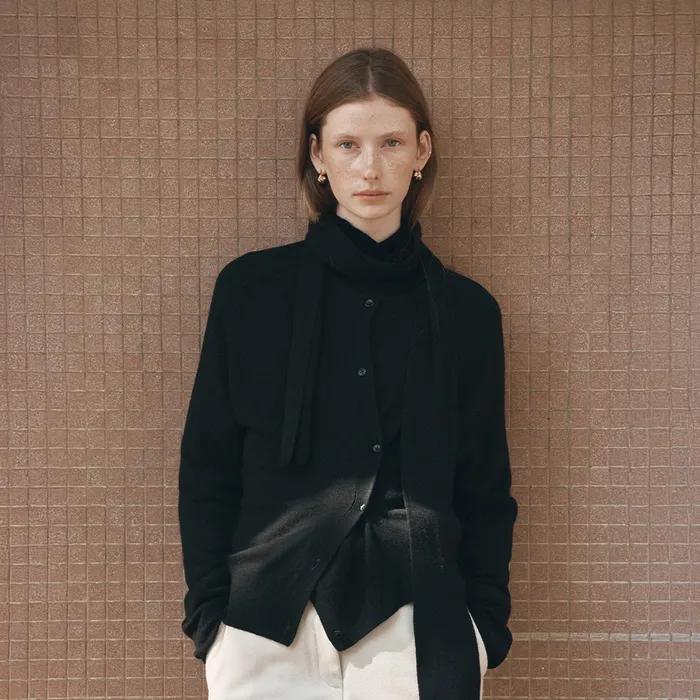 SIKN2165 스카프 랩 니트 가디건_Black