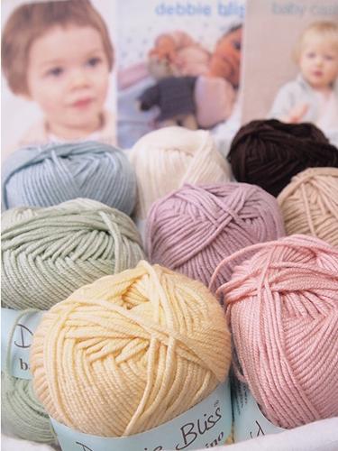 캐시메리노 스포트 베이비 캐시메리노 손뜨개실 엘라래수입실 고급실 캐시미어 이태리실 베이비 아기 부드러운 털실 데비블리스 털실