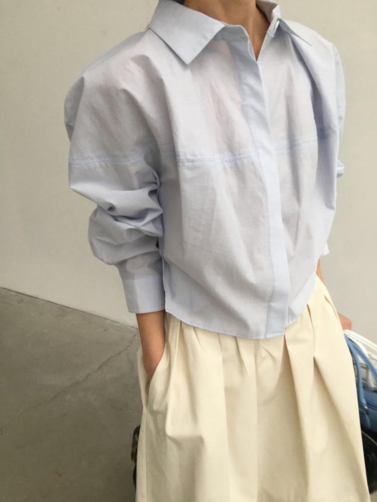 WEARE 위아 플로라 셔츠 (2COLOR) 크롭 블라우스 봄