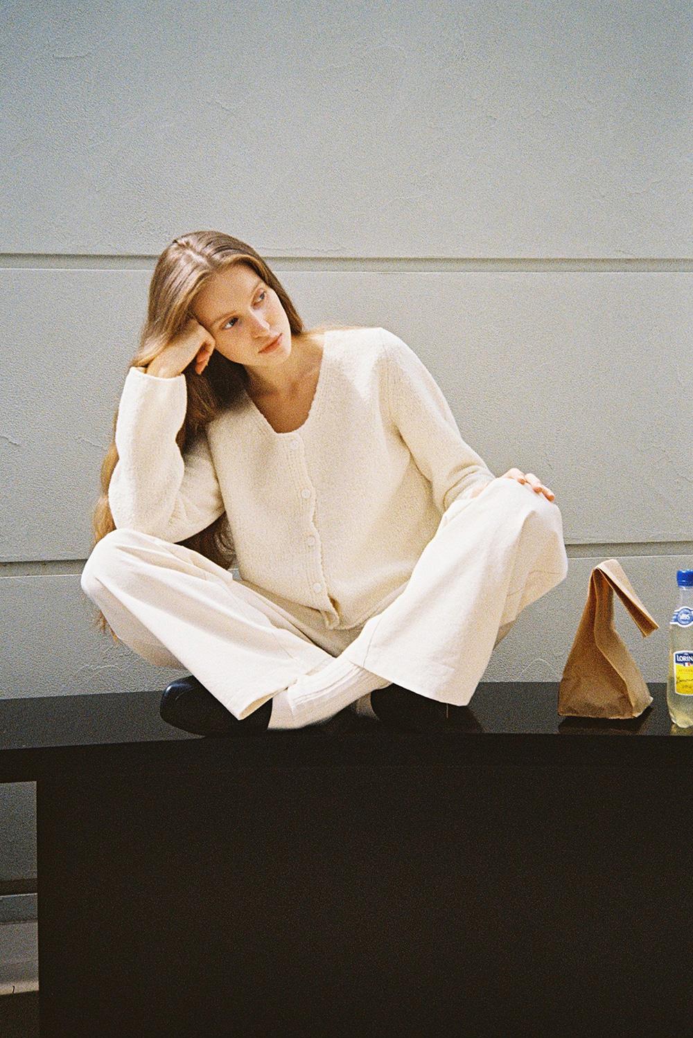 [2nd] Cloud Boucle Cardigan (ivory)