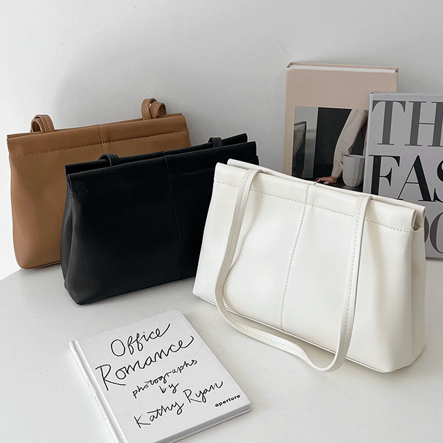 지엔 라인 스퀘어 사각 숄더백