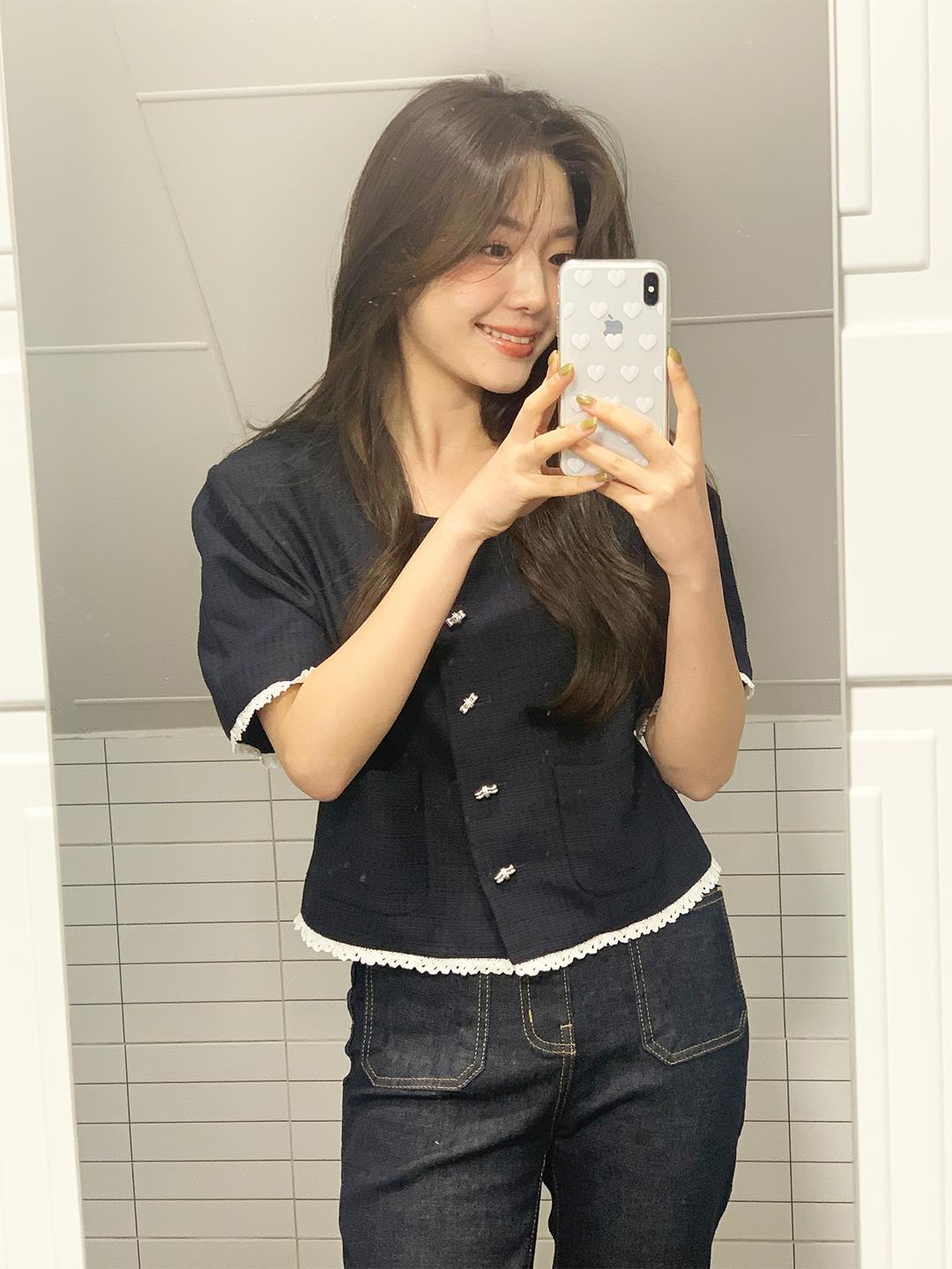 JJ지고트 레이스 배색 라운드넥 크롭 재킷 (NAVY) GR4P0JK421