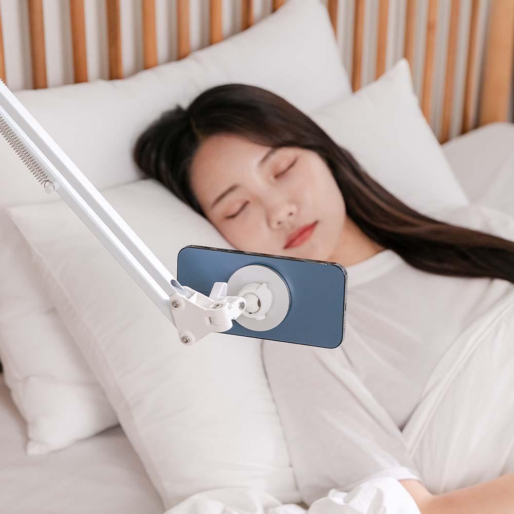 오주주 맥세이프 침대 핸드폰거치대 누워서 자바라거치대