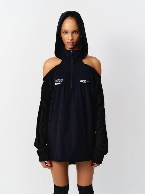 SPORTY OPEN SHOULDER HOODED BLACK