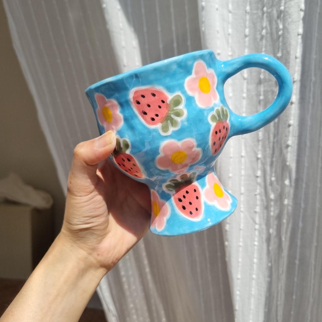 블루 딸기 데이지 고블렛잔