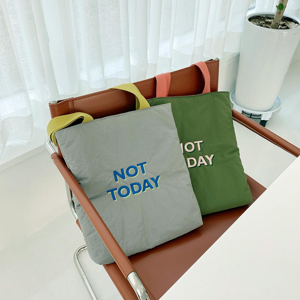 낫투데이 패딩백