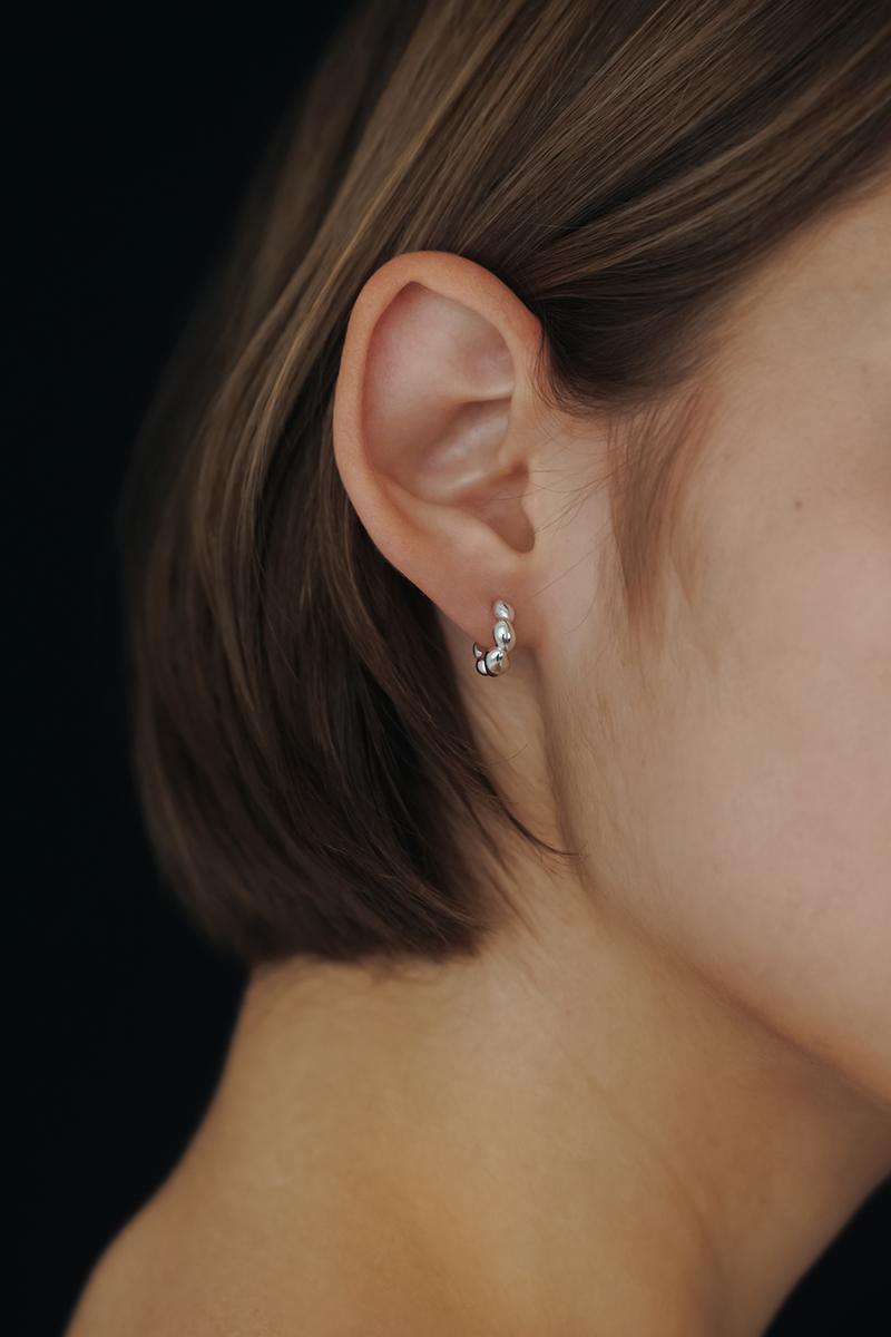 Tiny Norma Earrings_silver