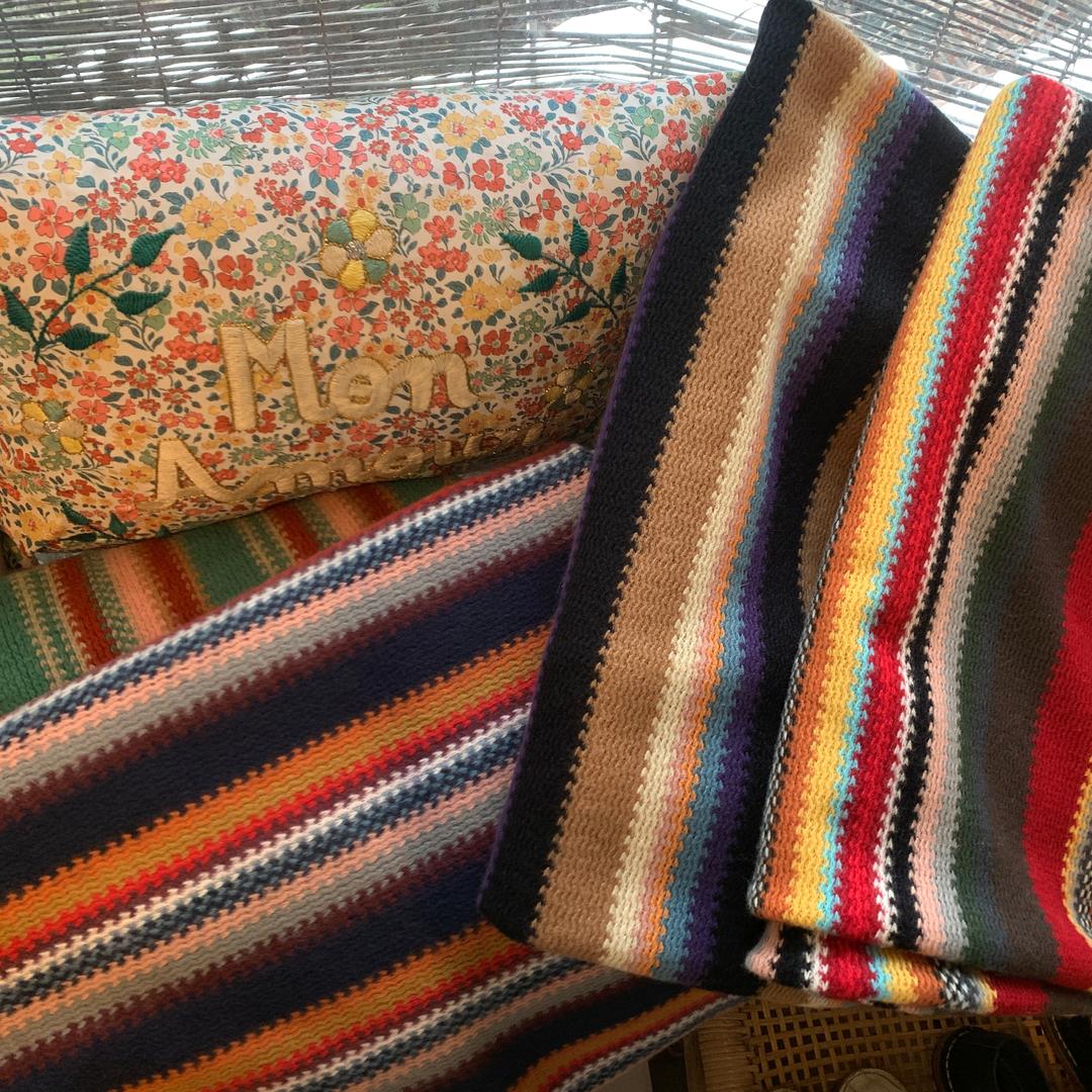 Cozy Stripe Blanket (4 Colors)