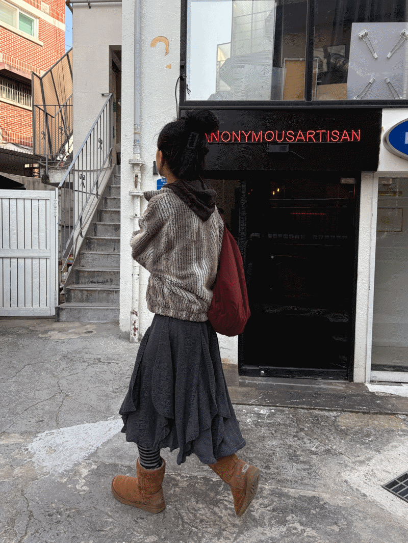 스칼렛 니트 스커트