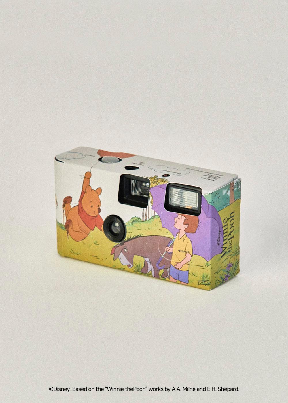 ANALOG CAMERA_POOH