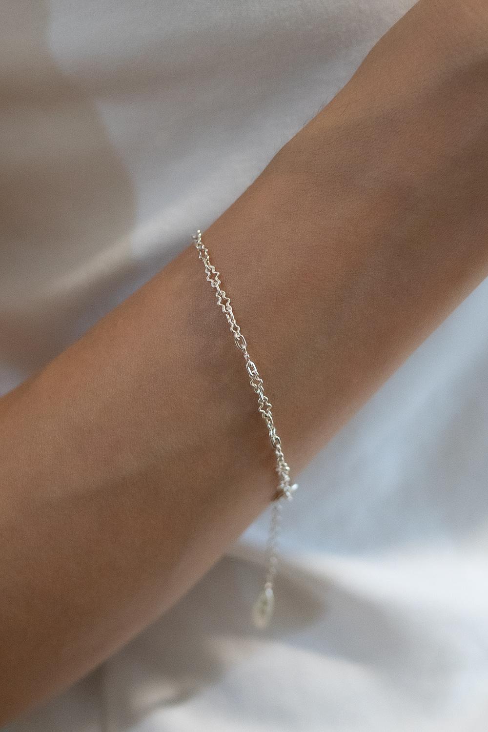 HUG LINK BRACELET_SILVER