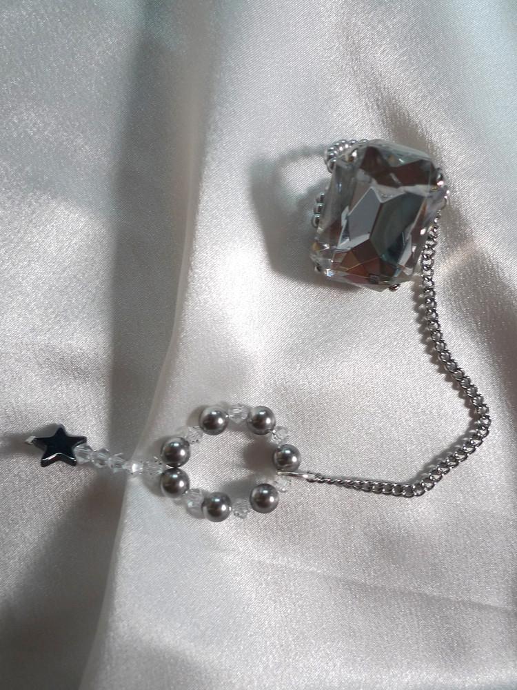 Grey Star Chain Ring