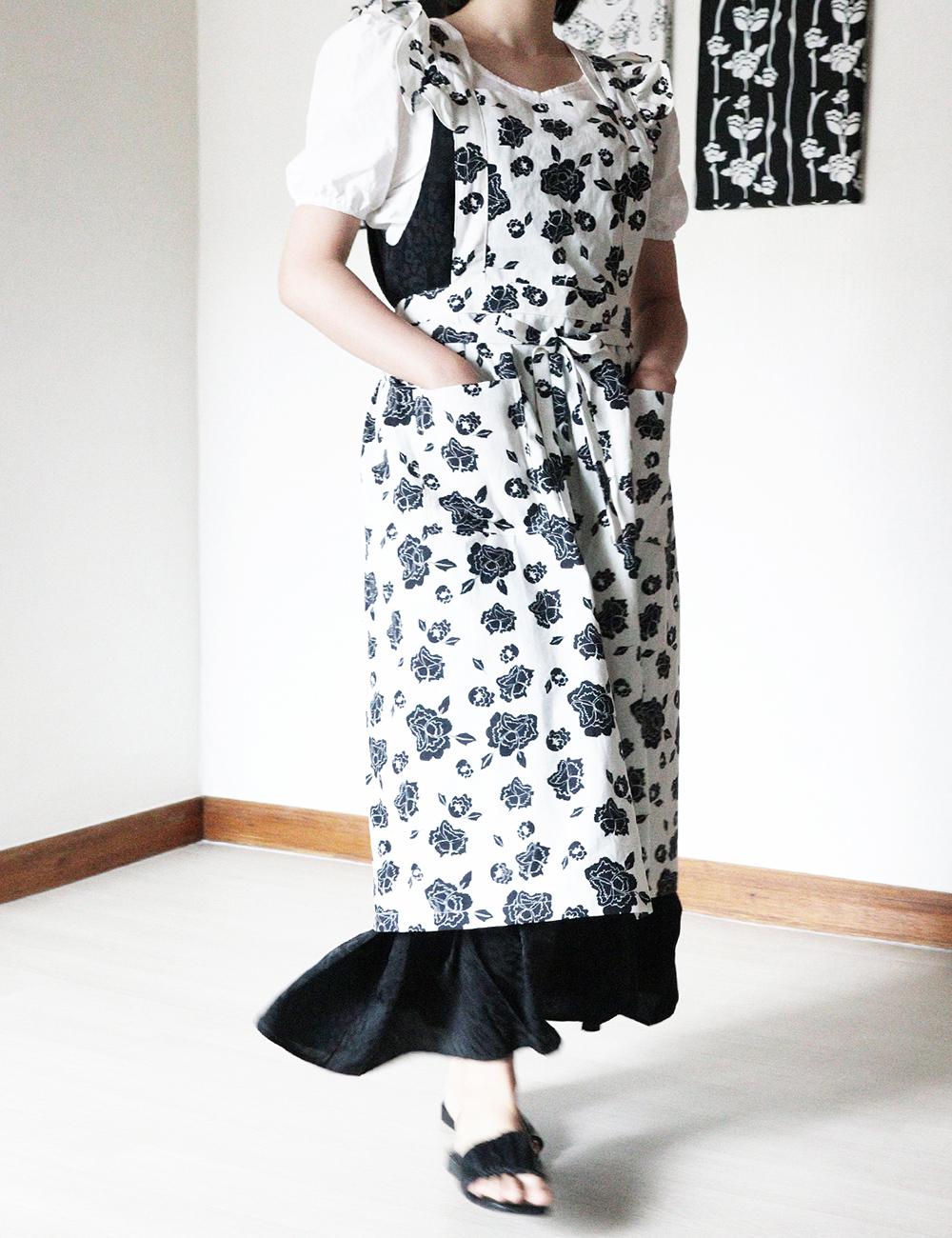 블랙 린넨 모란 에이프런 [ESPH2304]