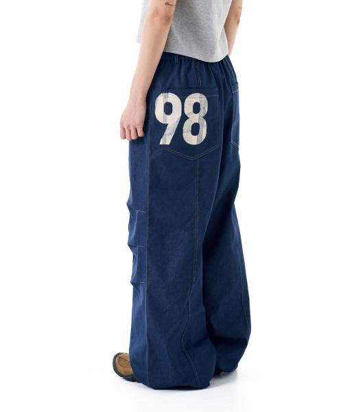 98 Printed Knee Pin-tuck Denim Pants (Blue)