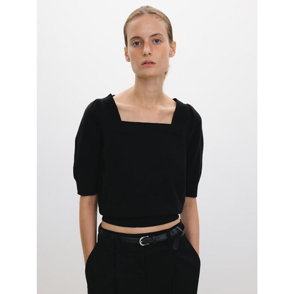 [현대백화점][에잇세컨즈] [ESSENCORE] 리브드 스퀘어넥 니트  블랙 (323851LY55)