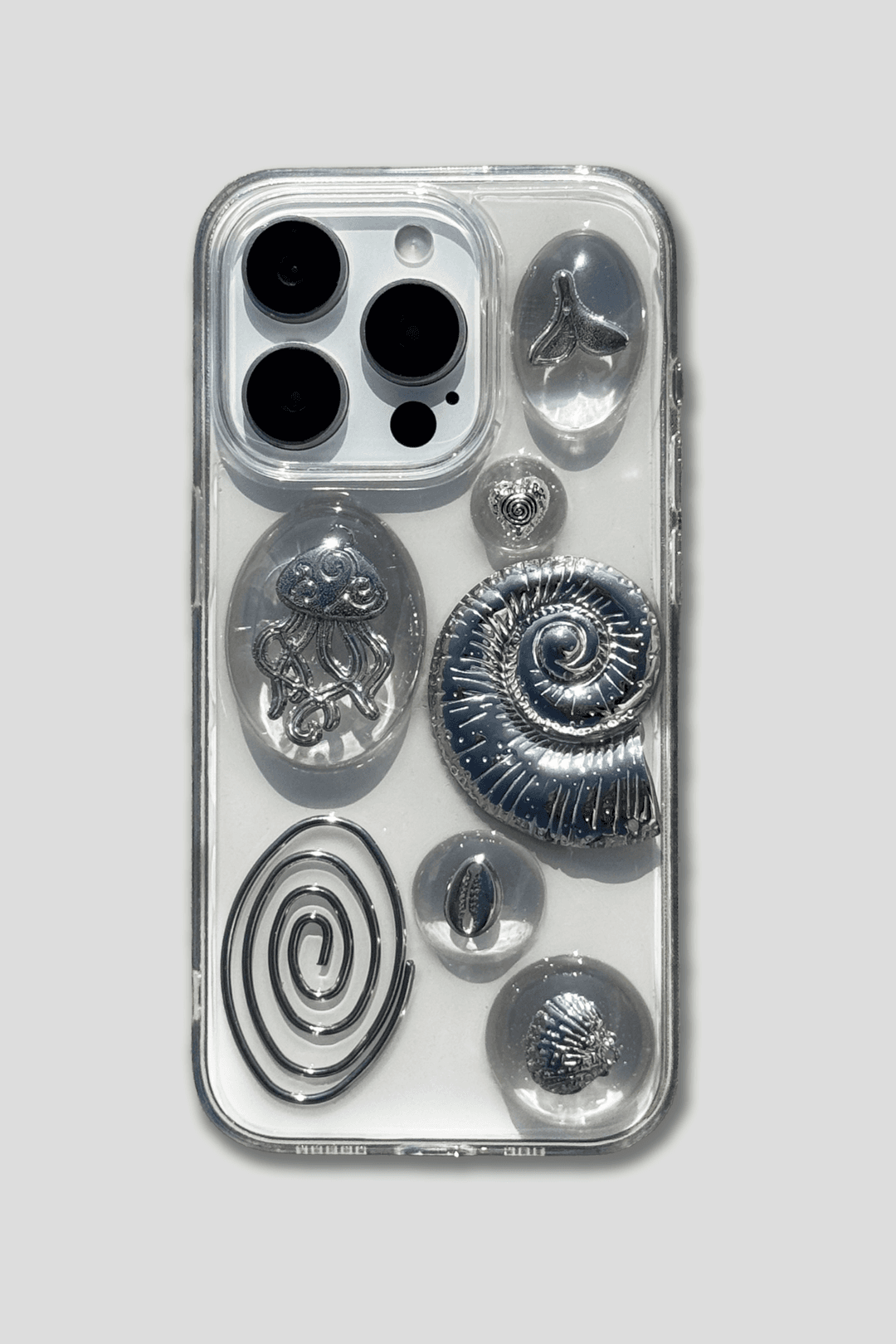 SILVER SHELL CASE