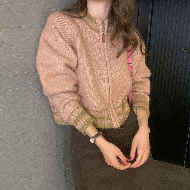 [캐주얼룩/폭닥폭닥] 우드 배색 투웨이 크롭 니트 가디건 - 2 Color