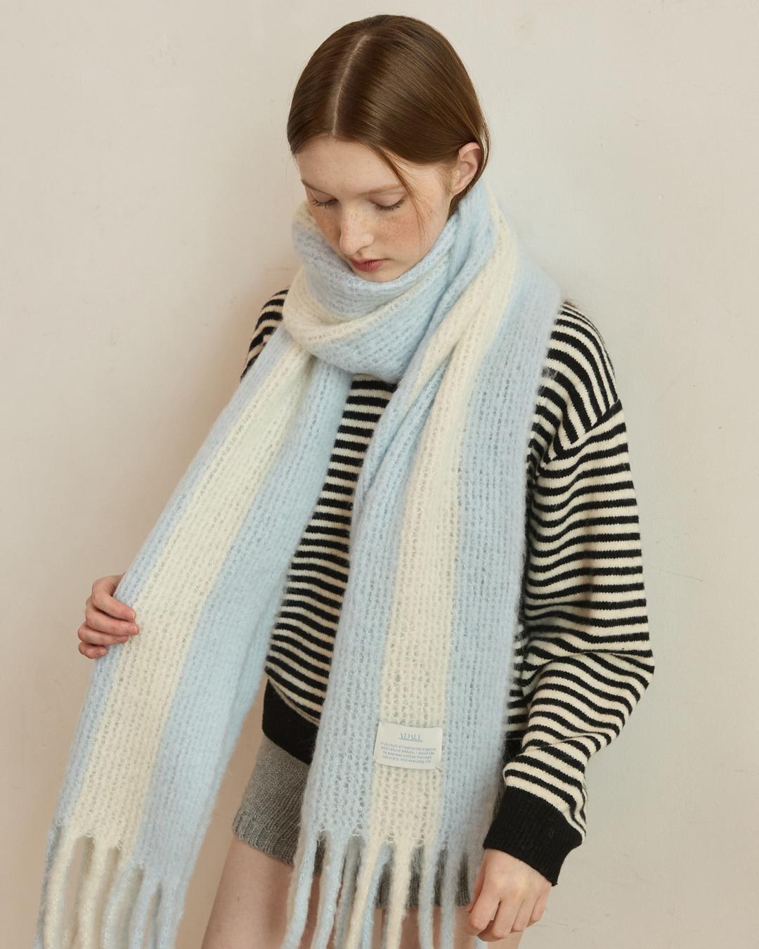 Height stripe rege long muffler - 2color