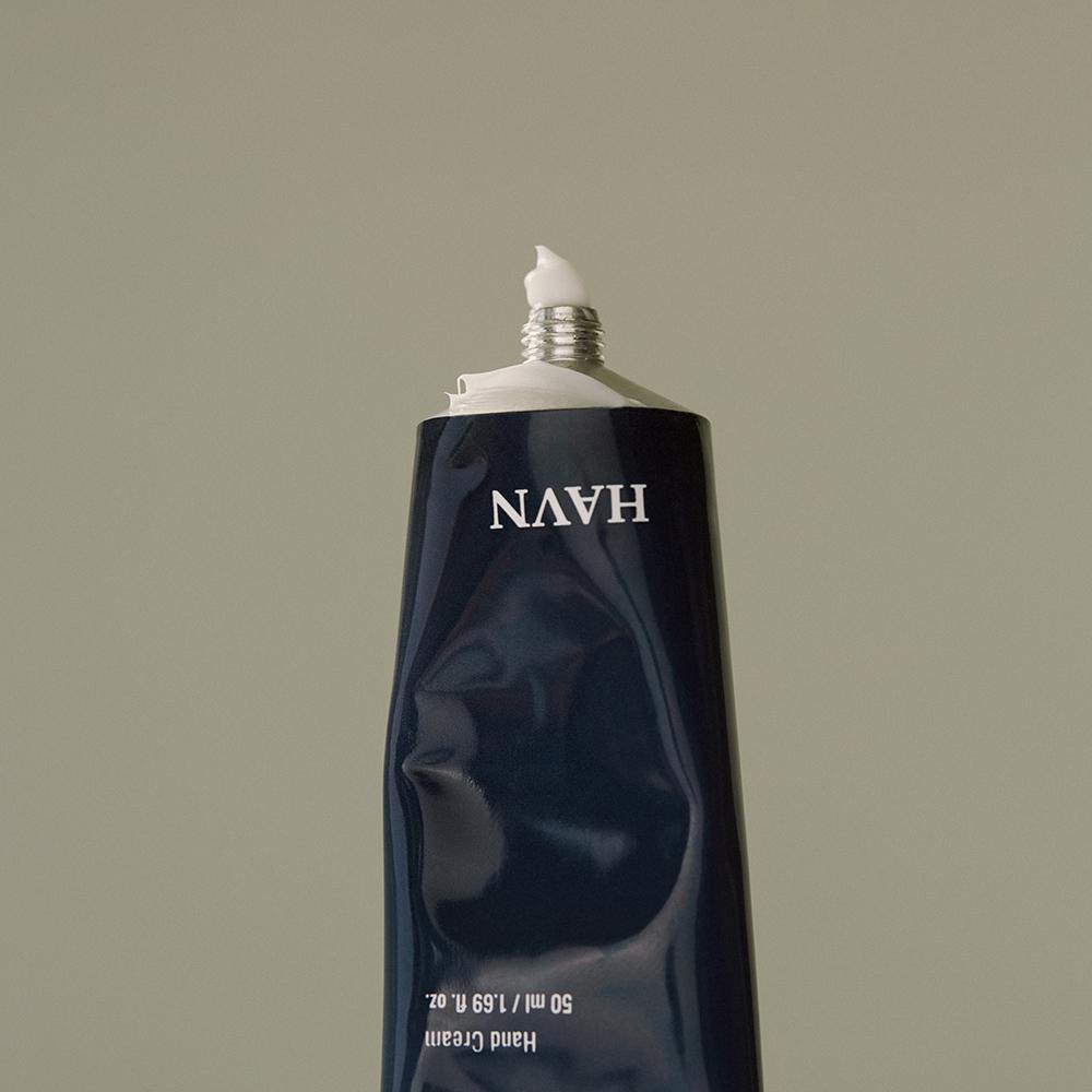 [선물포장] '우디향' 퍼퓸 핸드크림 라로이 블루 50ml (생일선물추천)