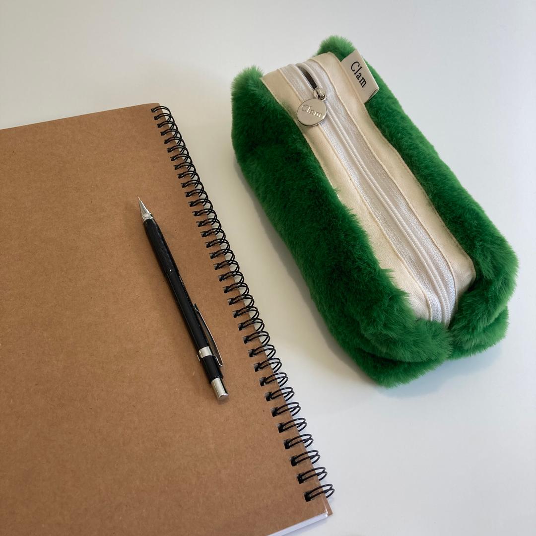 [Sold out] Clam round pencilcase _ Fur Green frog
