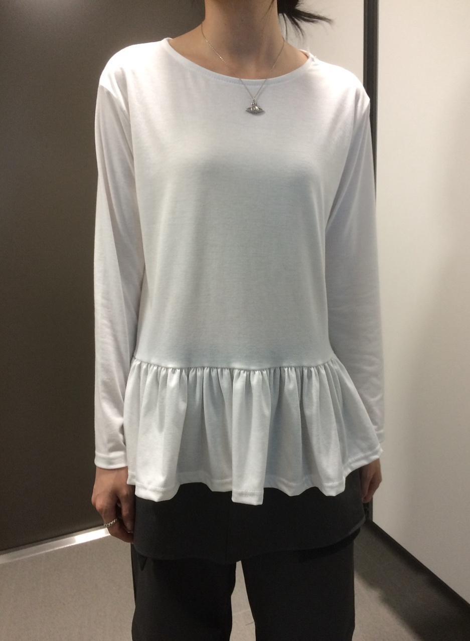 모브앤로지 [넥라인 예쁜 핏] 아이 레이어드 라운드 프릴 긴팔 티셔츠