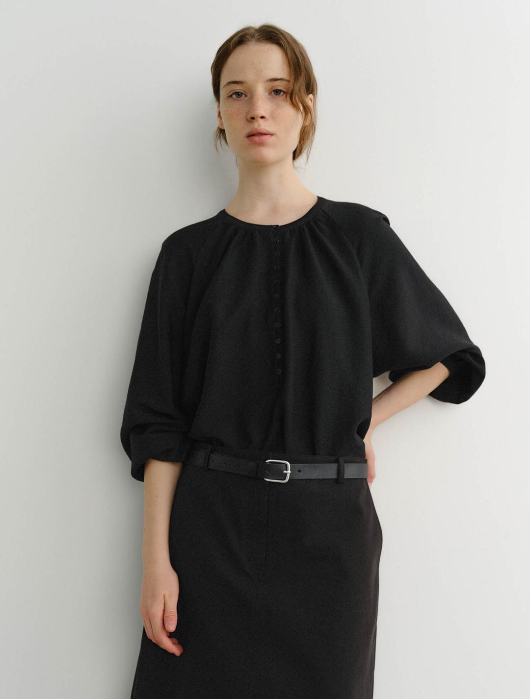 Mory Button Blouse (Black)